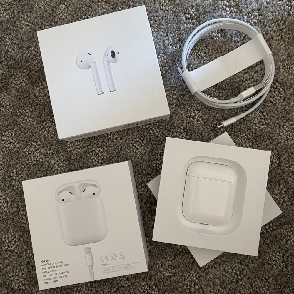 AirPod Apple charger
